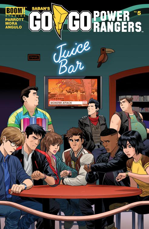 This image is the cover for the book Saban's Go Go Power Rangers #5, Saban's Go Go Power Rangers